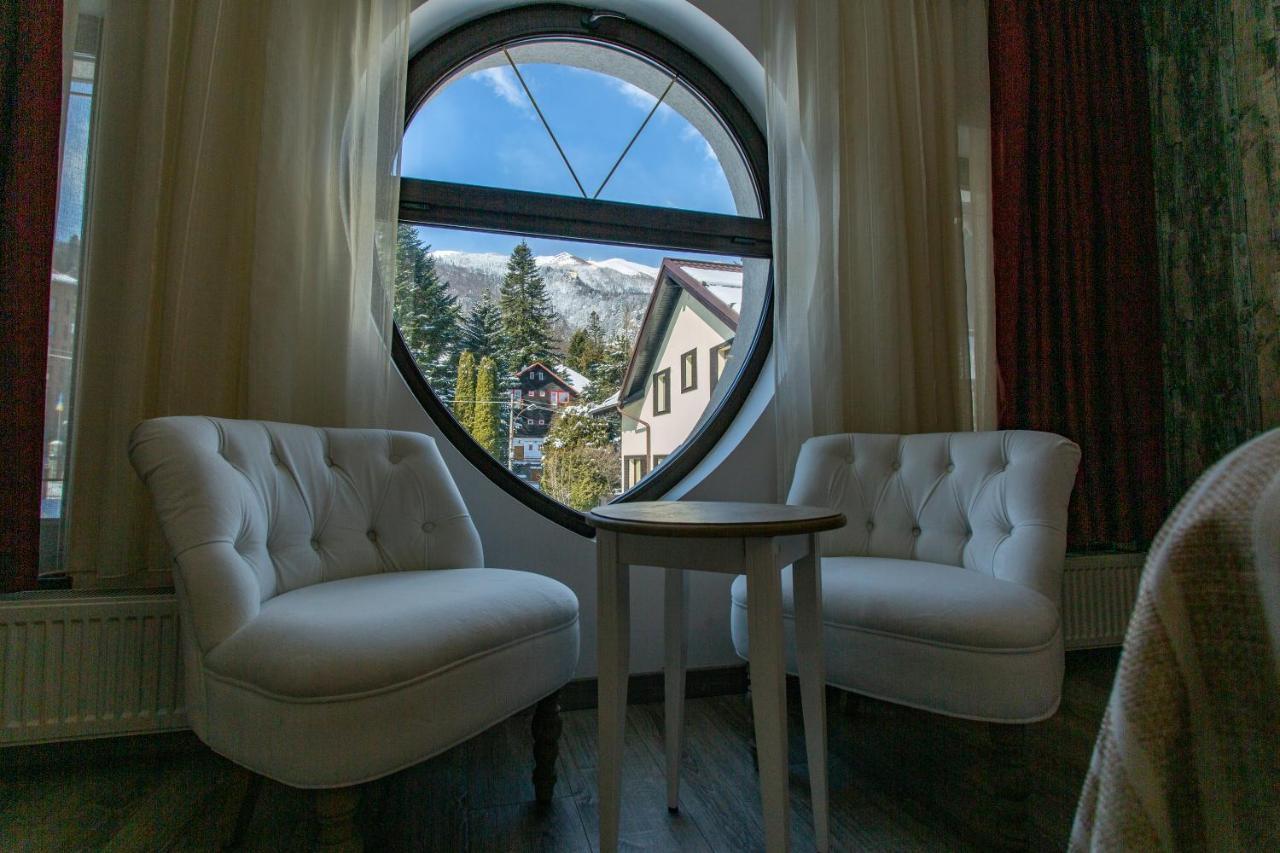 Pensiunea Carmen`s Mansion B Sinaia Extérieur photo