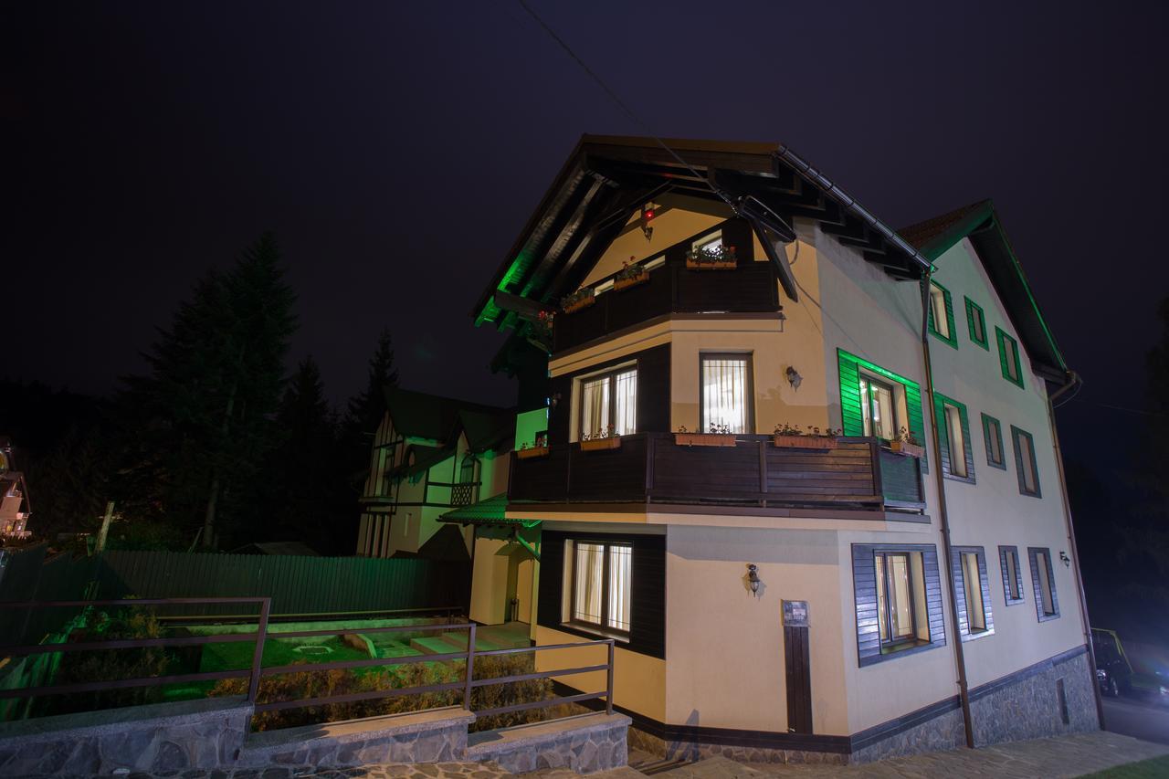 Pensiunea Carmen`s Mansion B Sinaia Extérieur photo